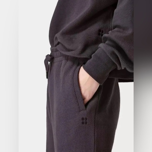 Sweaty Betty Nestle Up Taper Pants Urban Grey Sweatpants - Picture 3 of 17